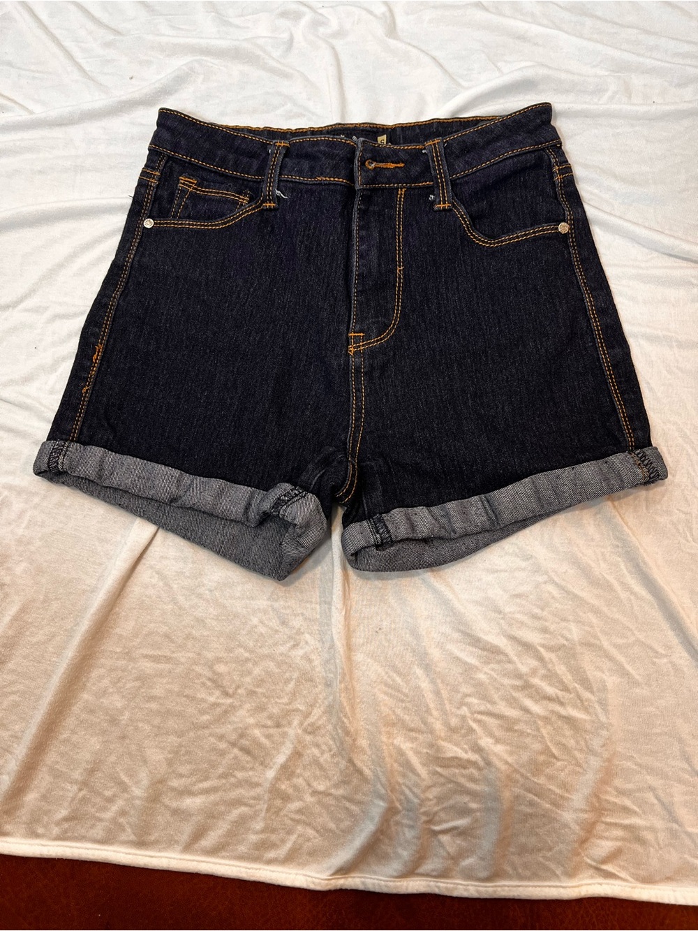 Papaya Dark Indigo Cuffed Jean Shorts SIZE SMALL